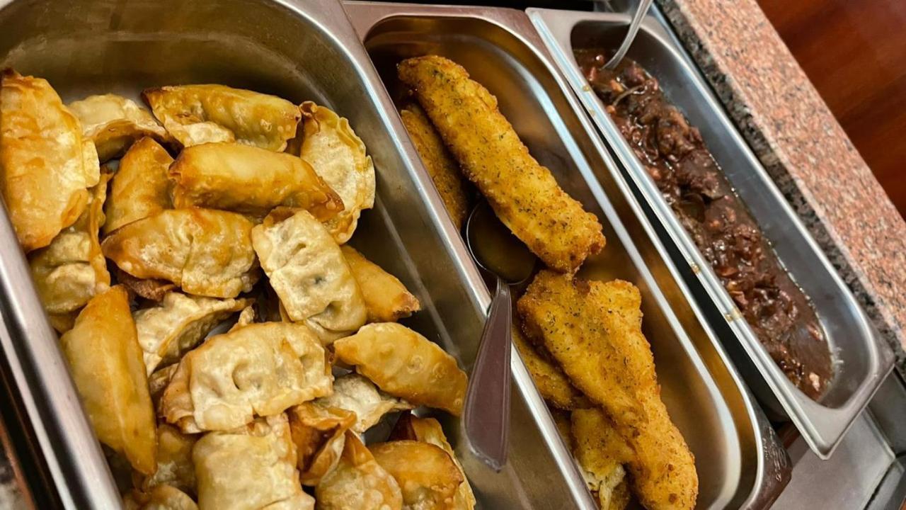 塞加拉普林西尔餐厅及酒店 Baraqueville 外观 照片